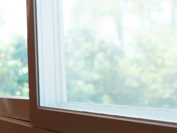 Installazione-zanzariere-parma